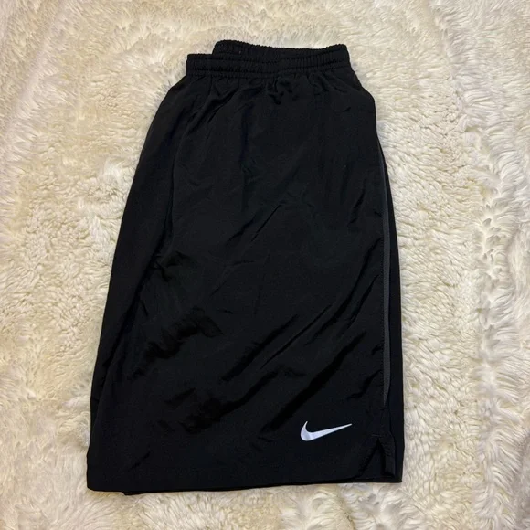Nike Men's large dri fit Black Athletic Shorts lined 8-1/2” inseam - Picture 10 of 10